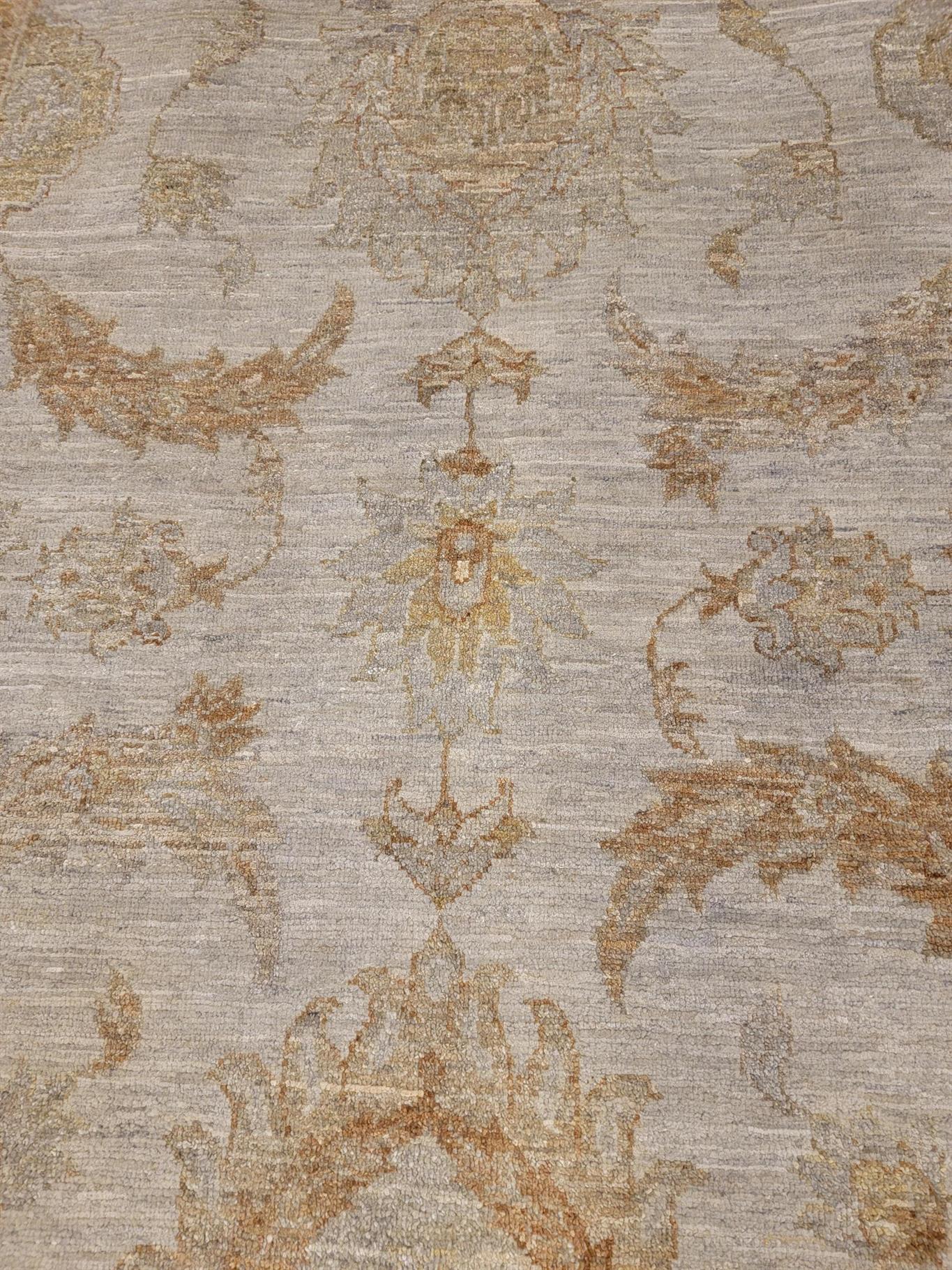 AORug#2284 size. 9' 01" x 11' 09"