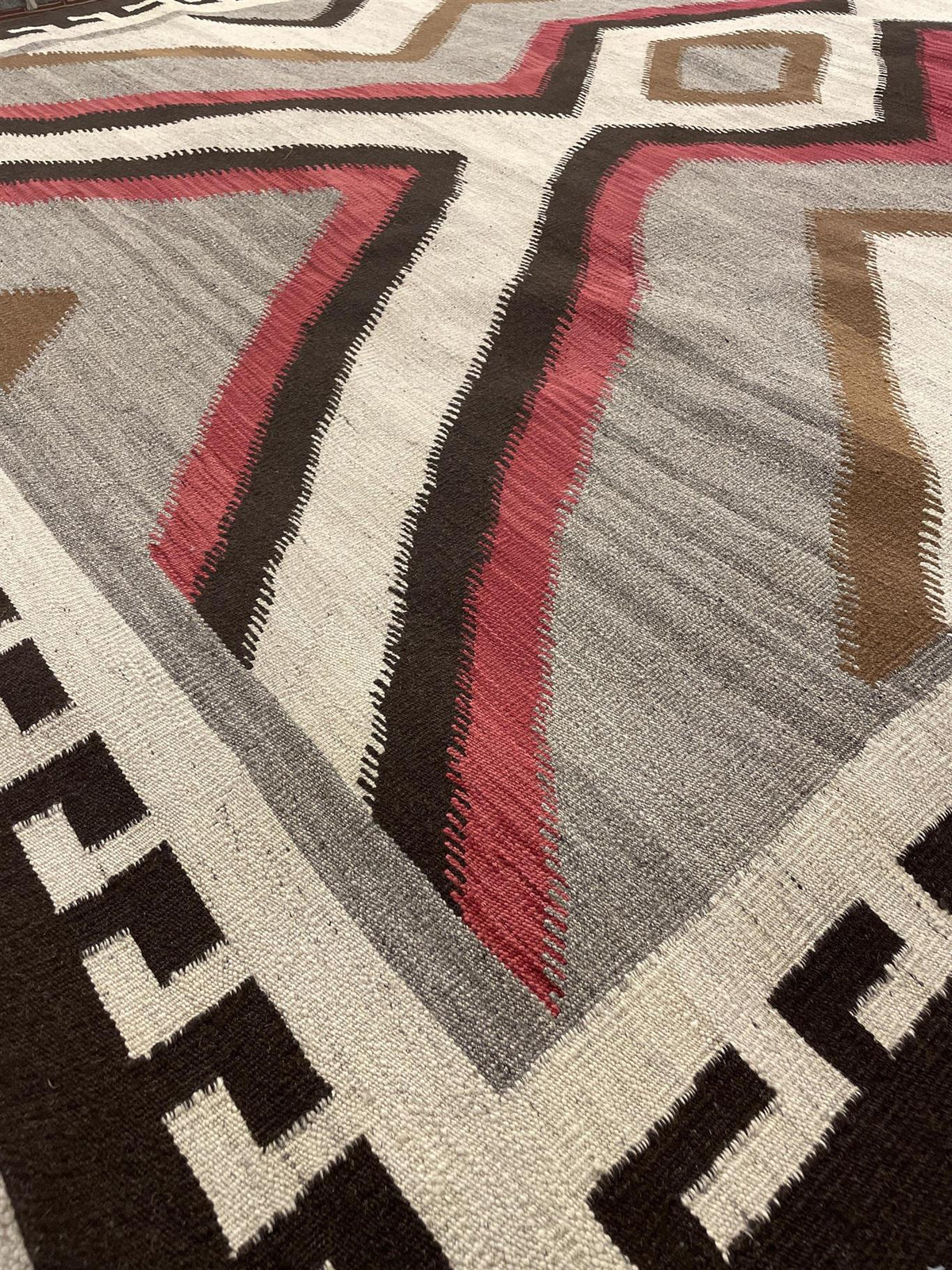 AORug#14126 size. 9'0" X 12'0"