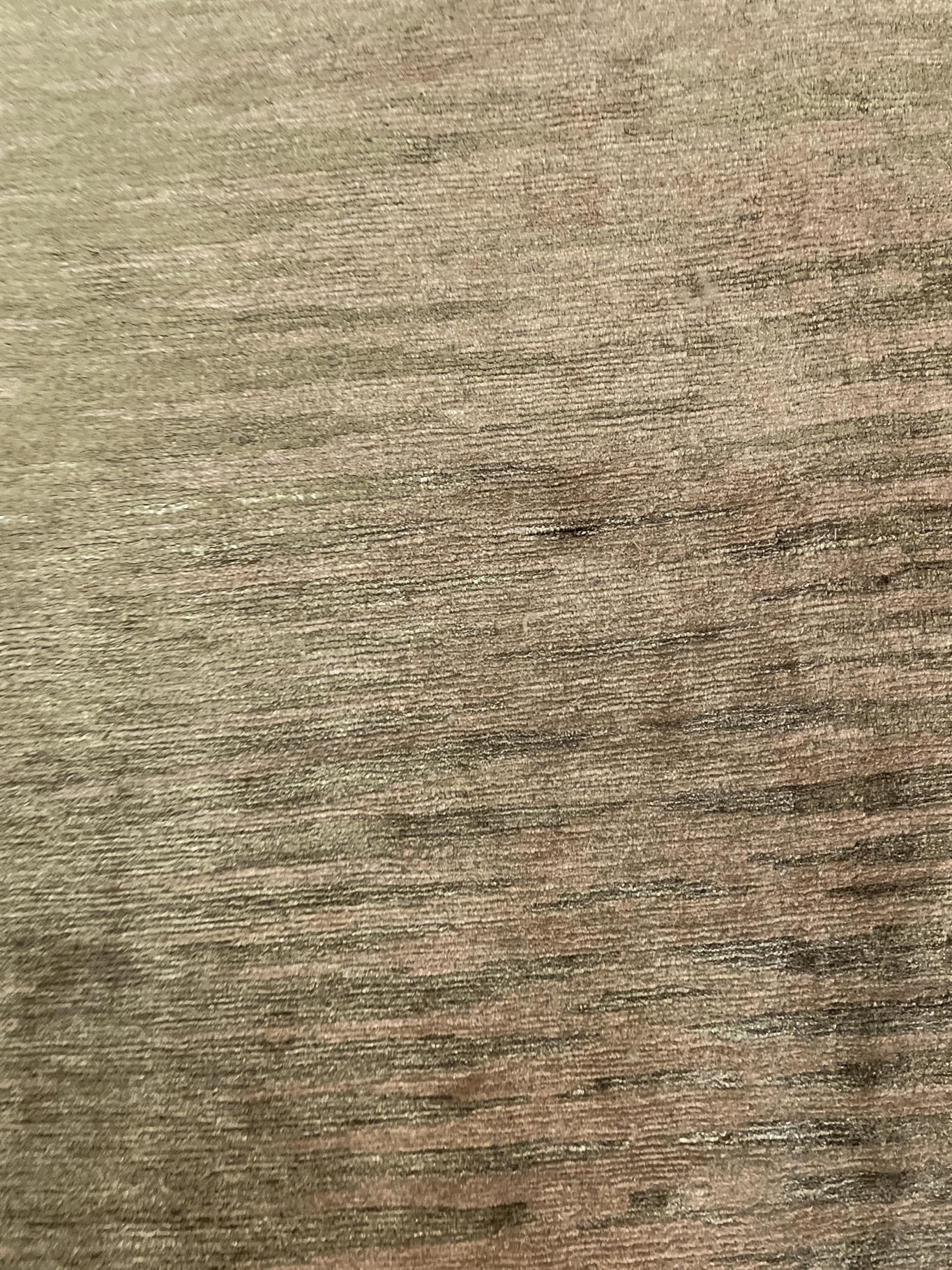 AORug#15742 size. 12' 10" x 13' 02"