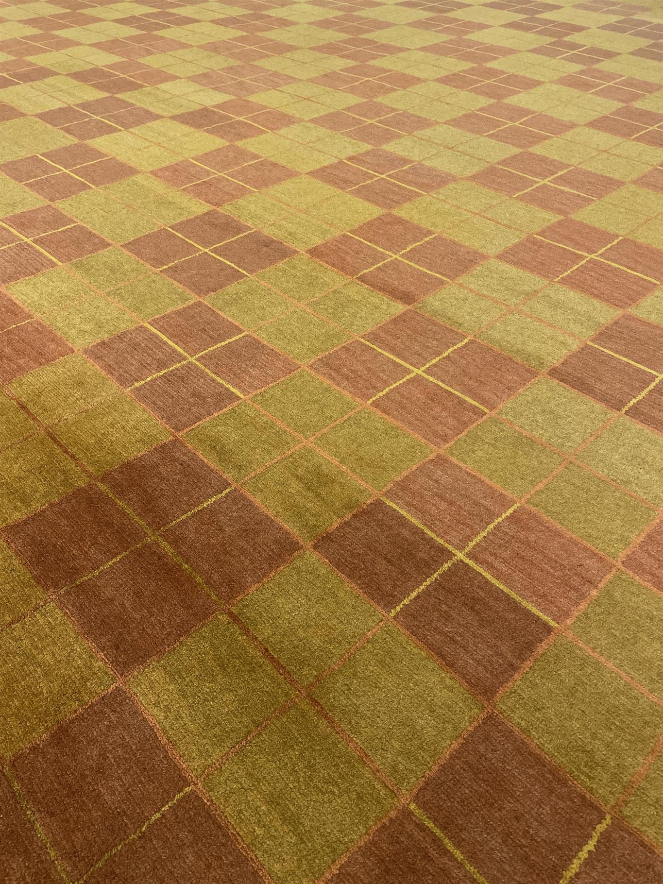 AORug#15475 size. 13' 01" x 13' 07"