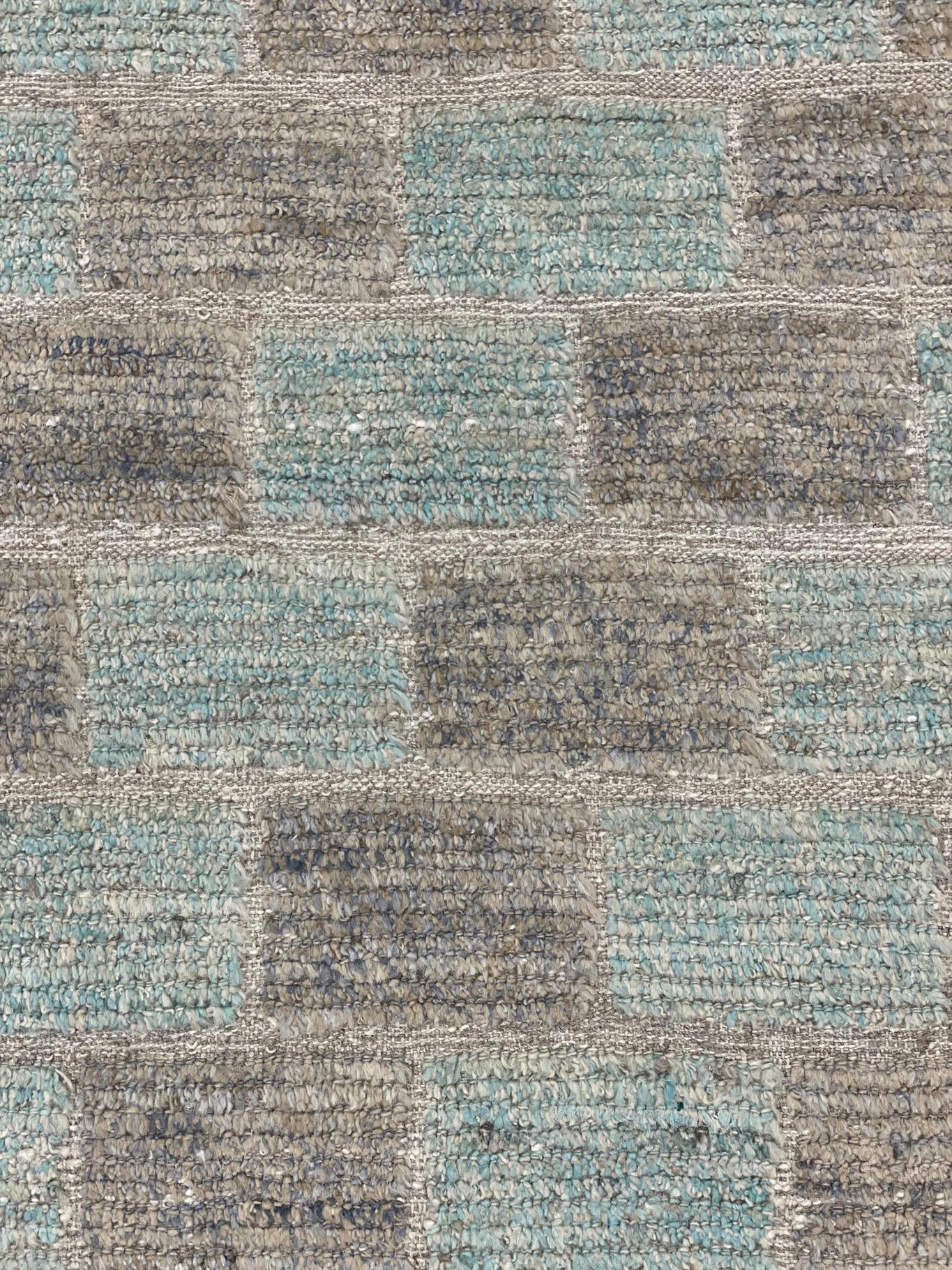 AORug#16181 size. 8' 10" x 9' 11"
