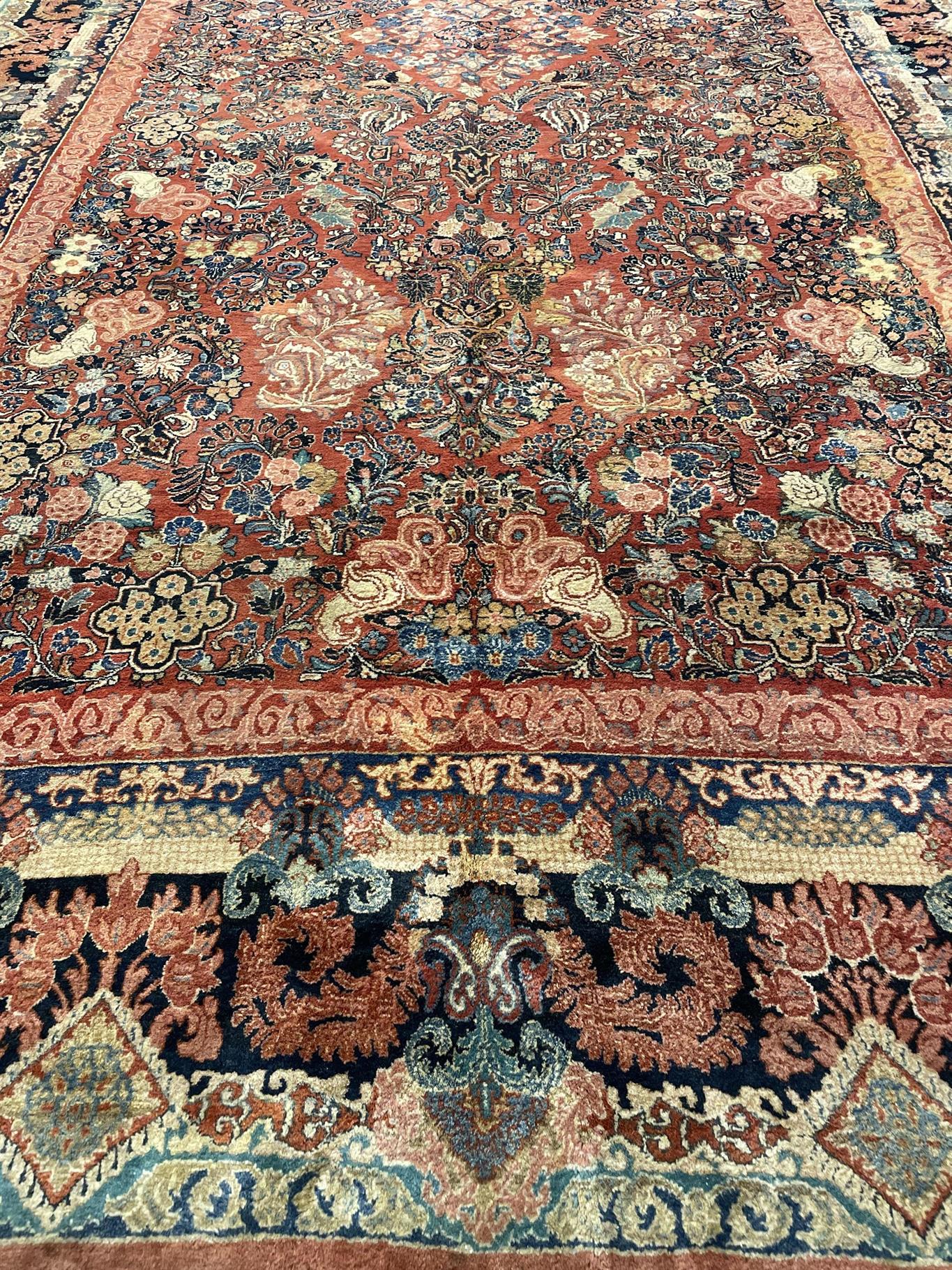 AORug#14601 size. 10' 09" x 20' 07"