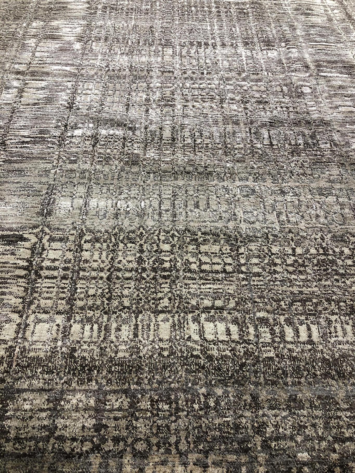 AORug#16336 size. 8' 11" x 12' 03"