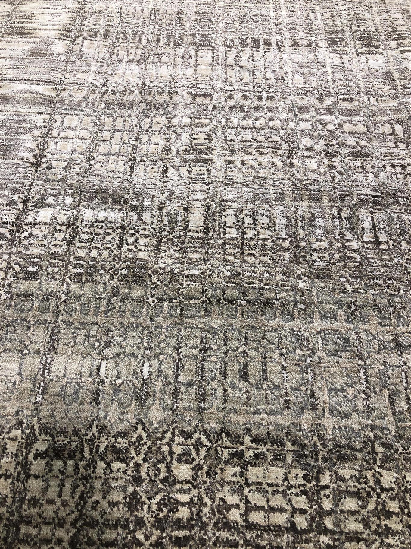 AORug#16336 size. 8' 11" x 12' 03"