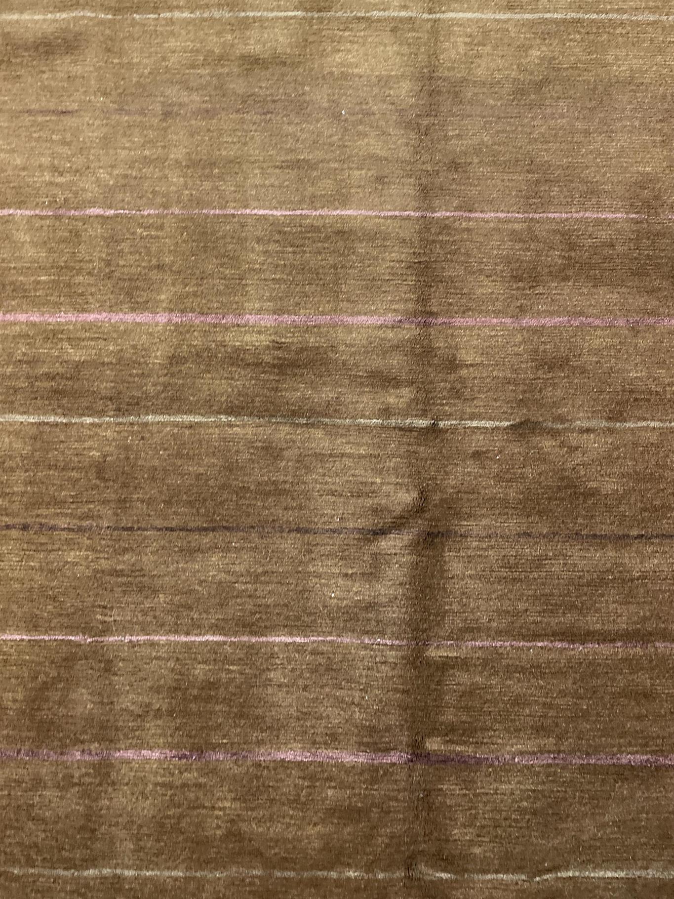 AORug#15658 size. 11' 07" x 14' 08"