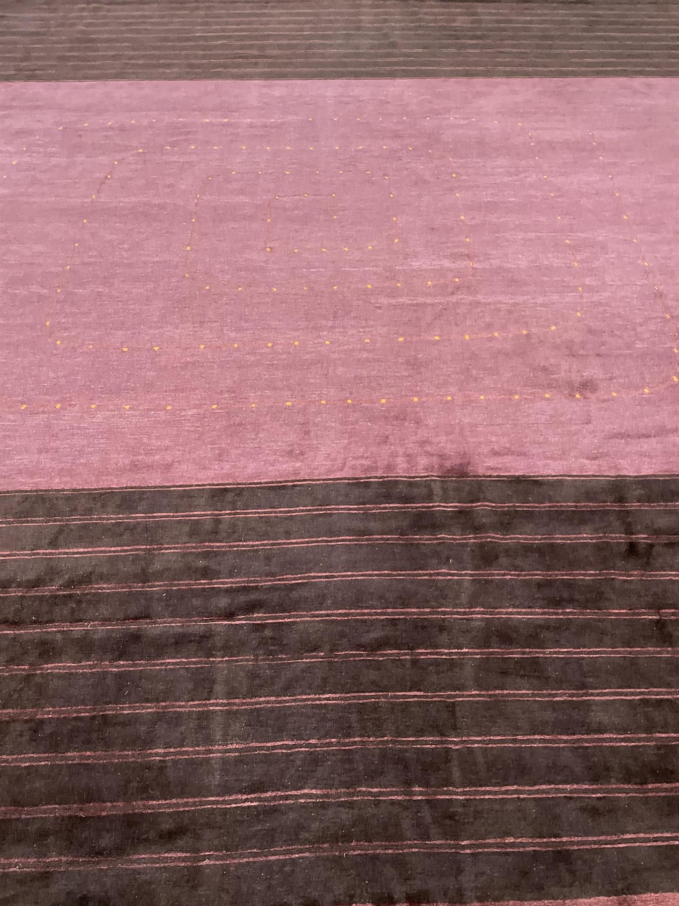 AORug#15958 size. 13' 03" x 13' 05"