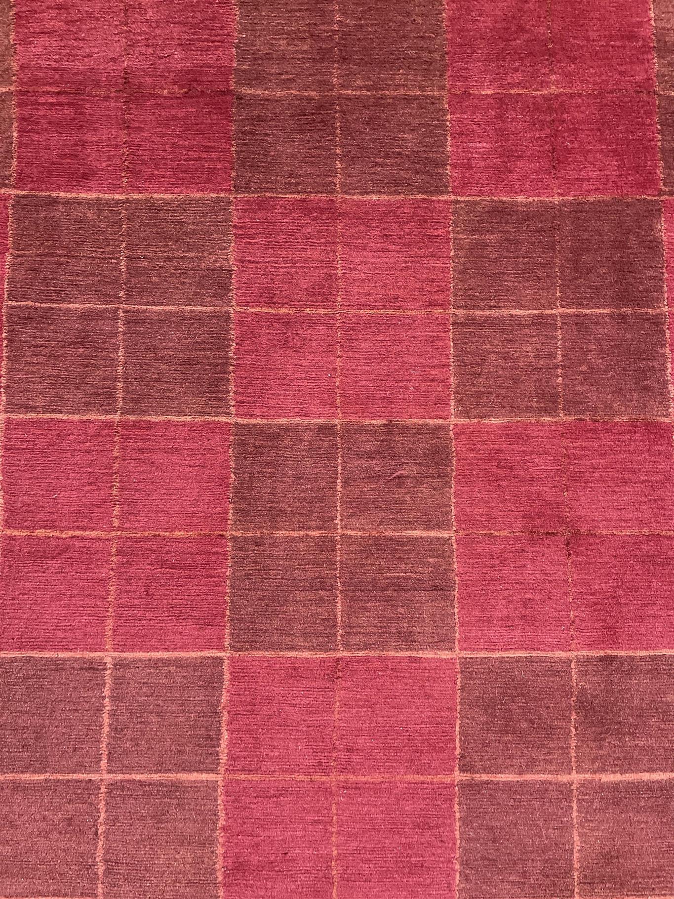 AORug#15732 size. 9' 11" x 12' 10"
