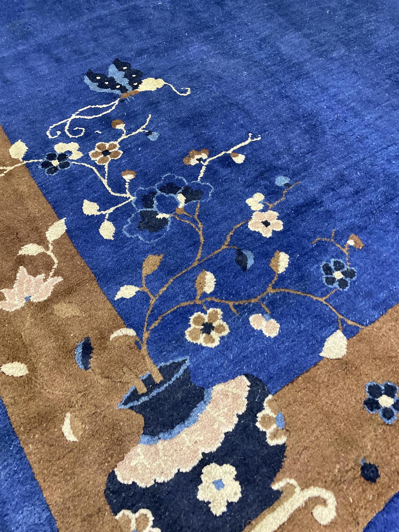 AORug#10158 size. 6' 00" x 8' 07"