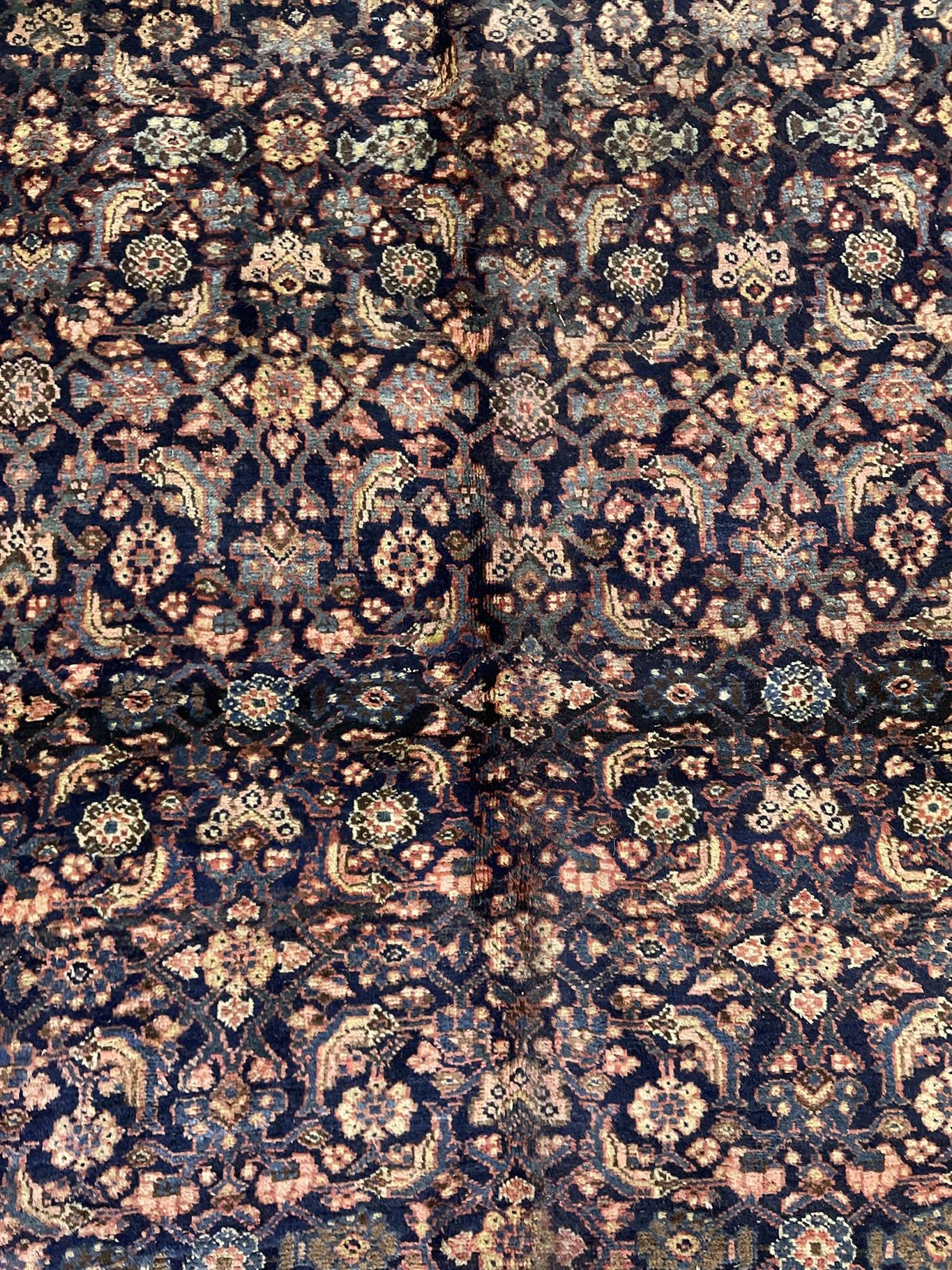 AORug#4694 size. 12' 04" x 16' 05"