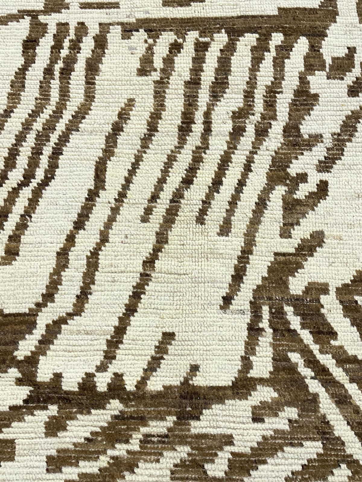 AORug#16430 size. 9' 00" x 10' 08"
