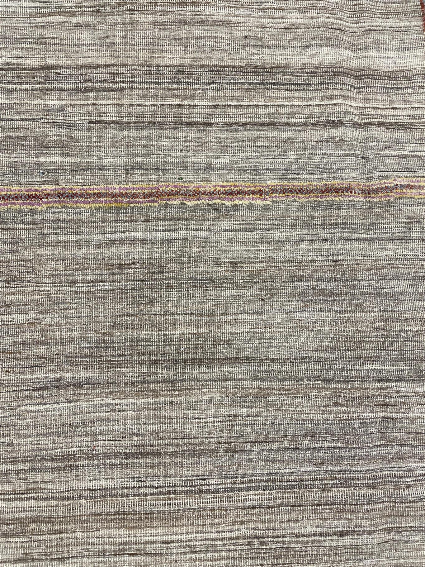 AORug#18063 size. 9'0" X 12'0" Multi Size