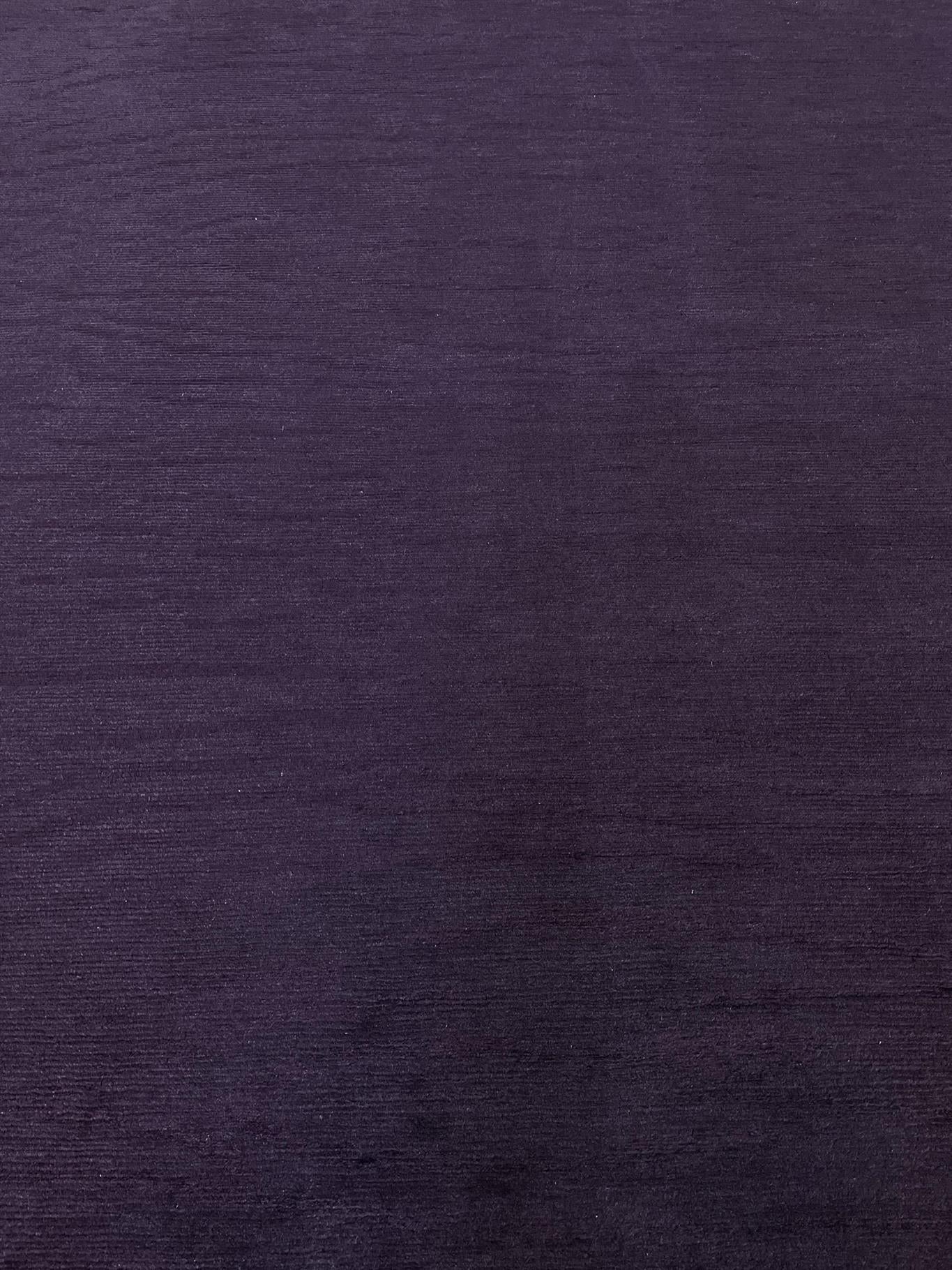 AORug#15611 size. 6' 09" x 6' 11"