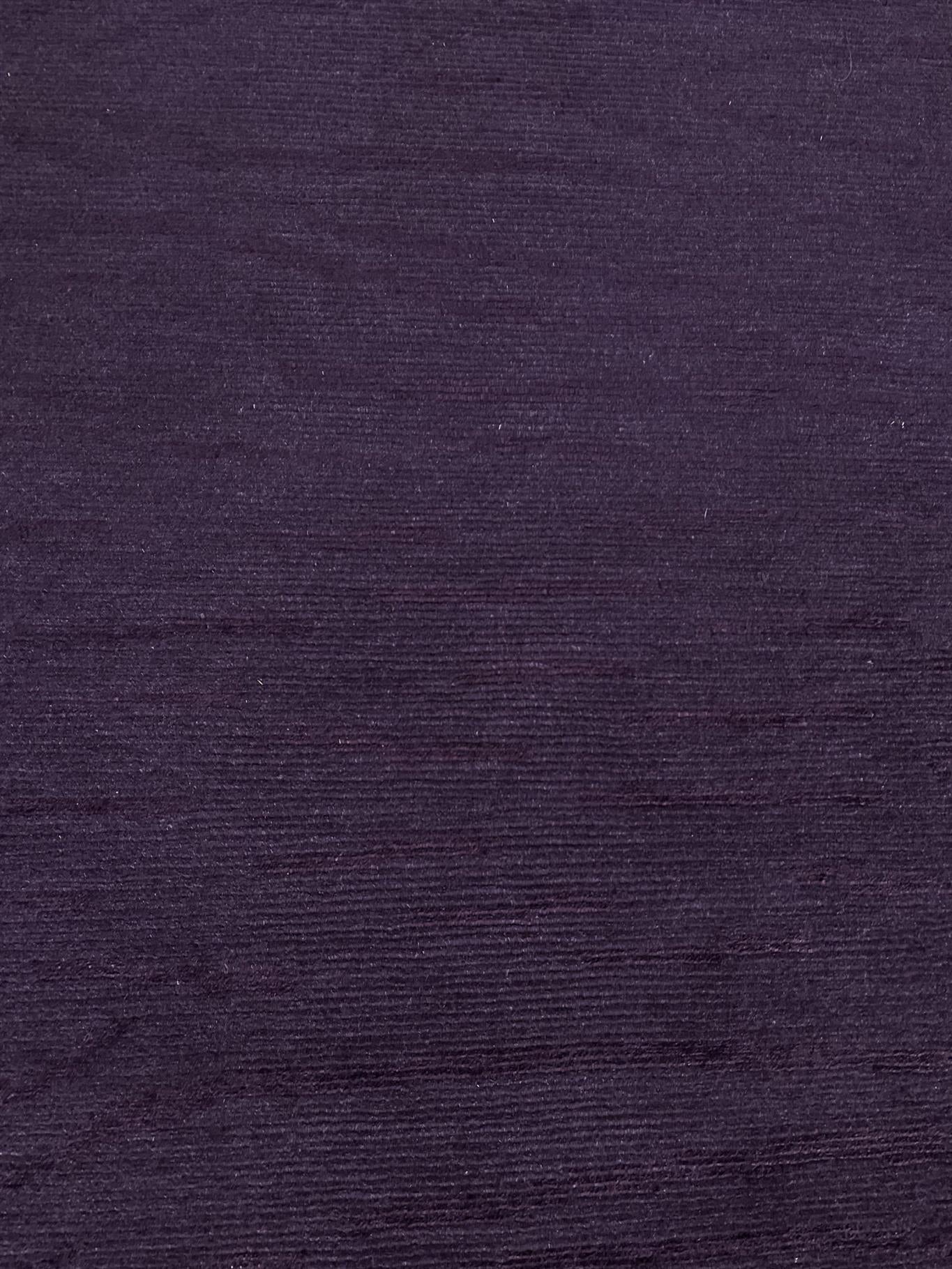 AORug#15611 size. 6' 09" x 6' 11"
