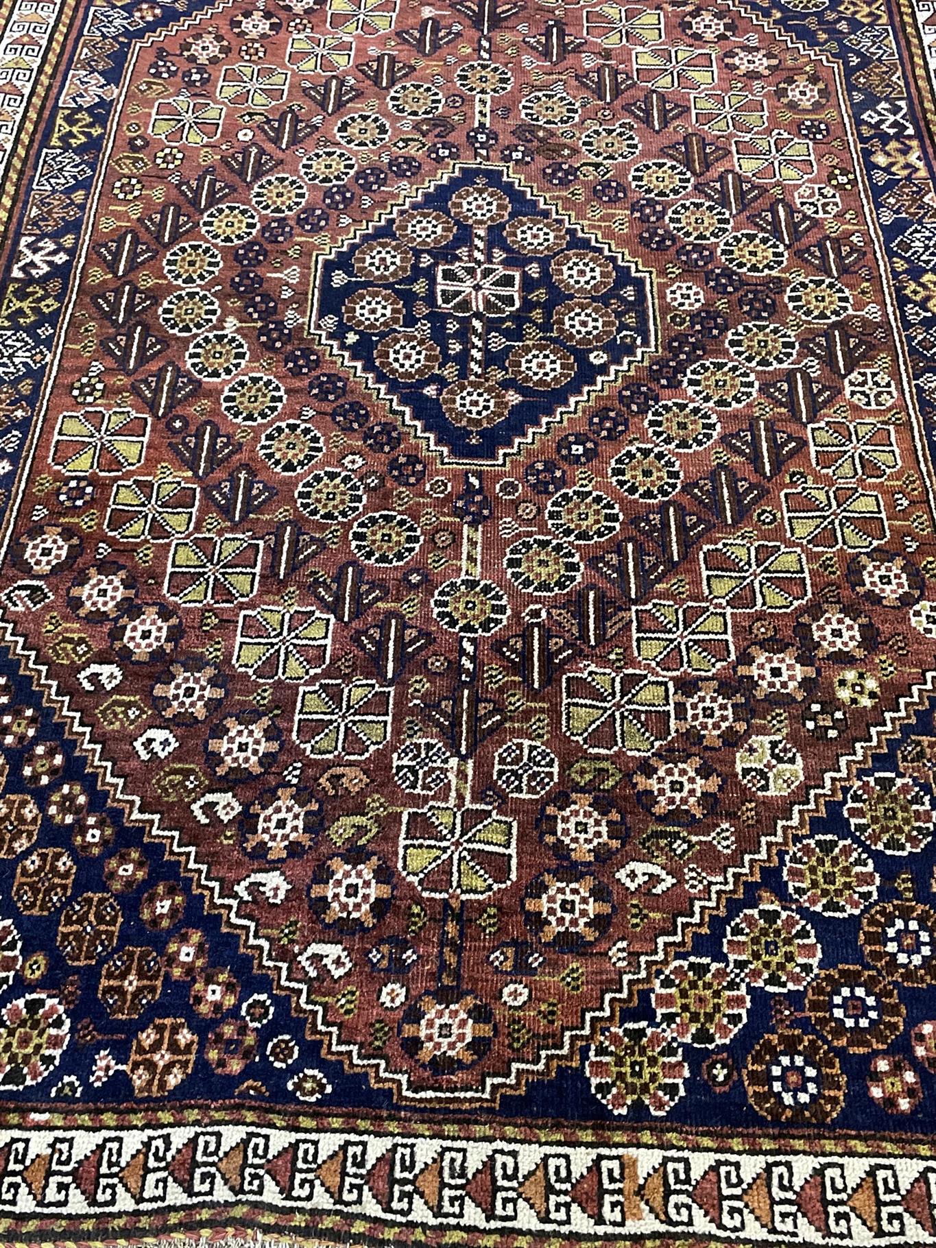 AORug#16594 size. 4' 05" x 6' 08"