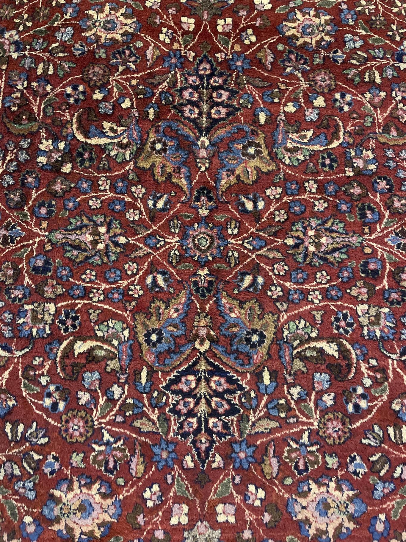 AORug#16581 size. 10' 04" x 14' 02"