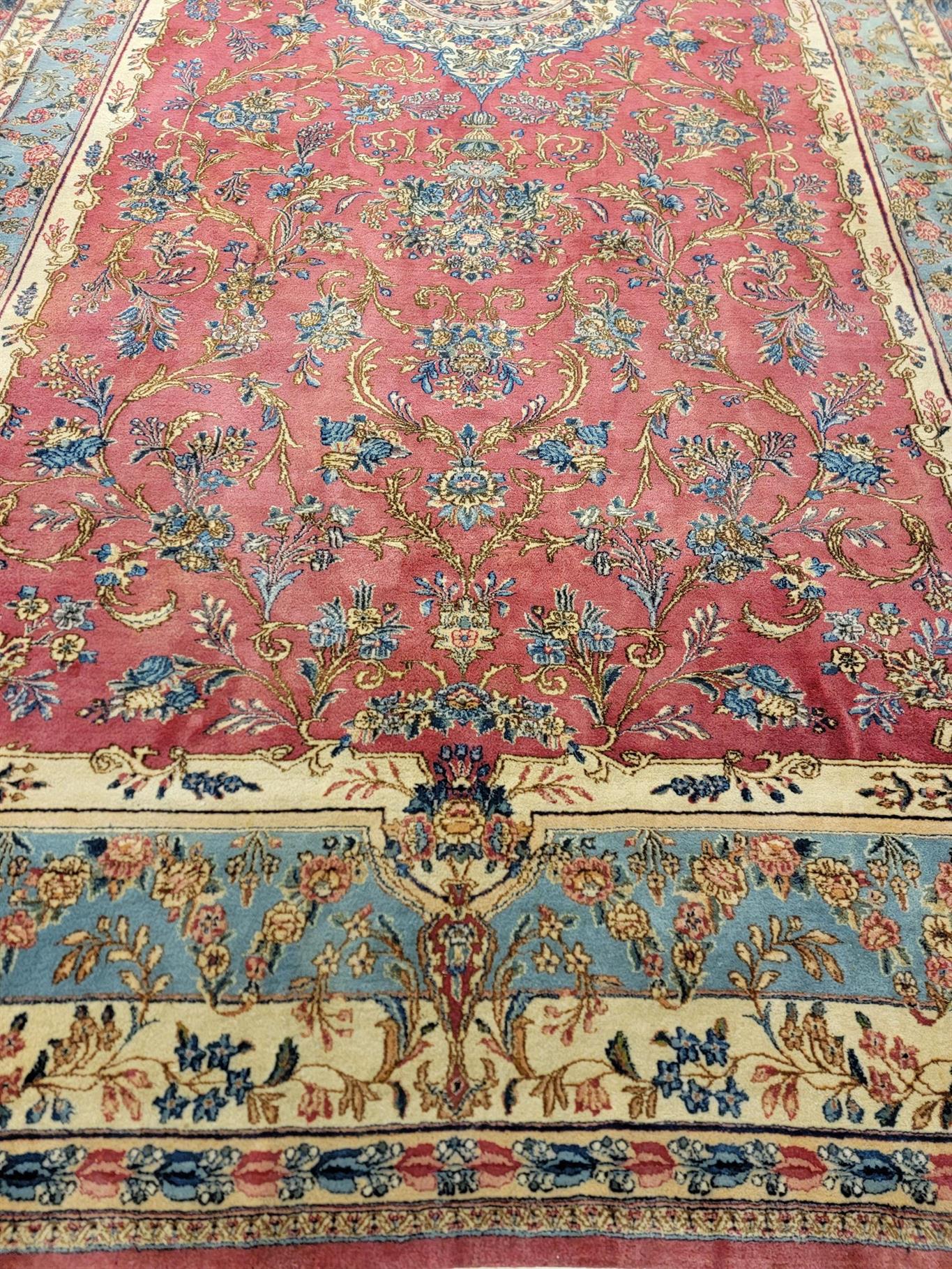 AORug#16720 size. 9' 10" x 23' 00"