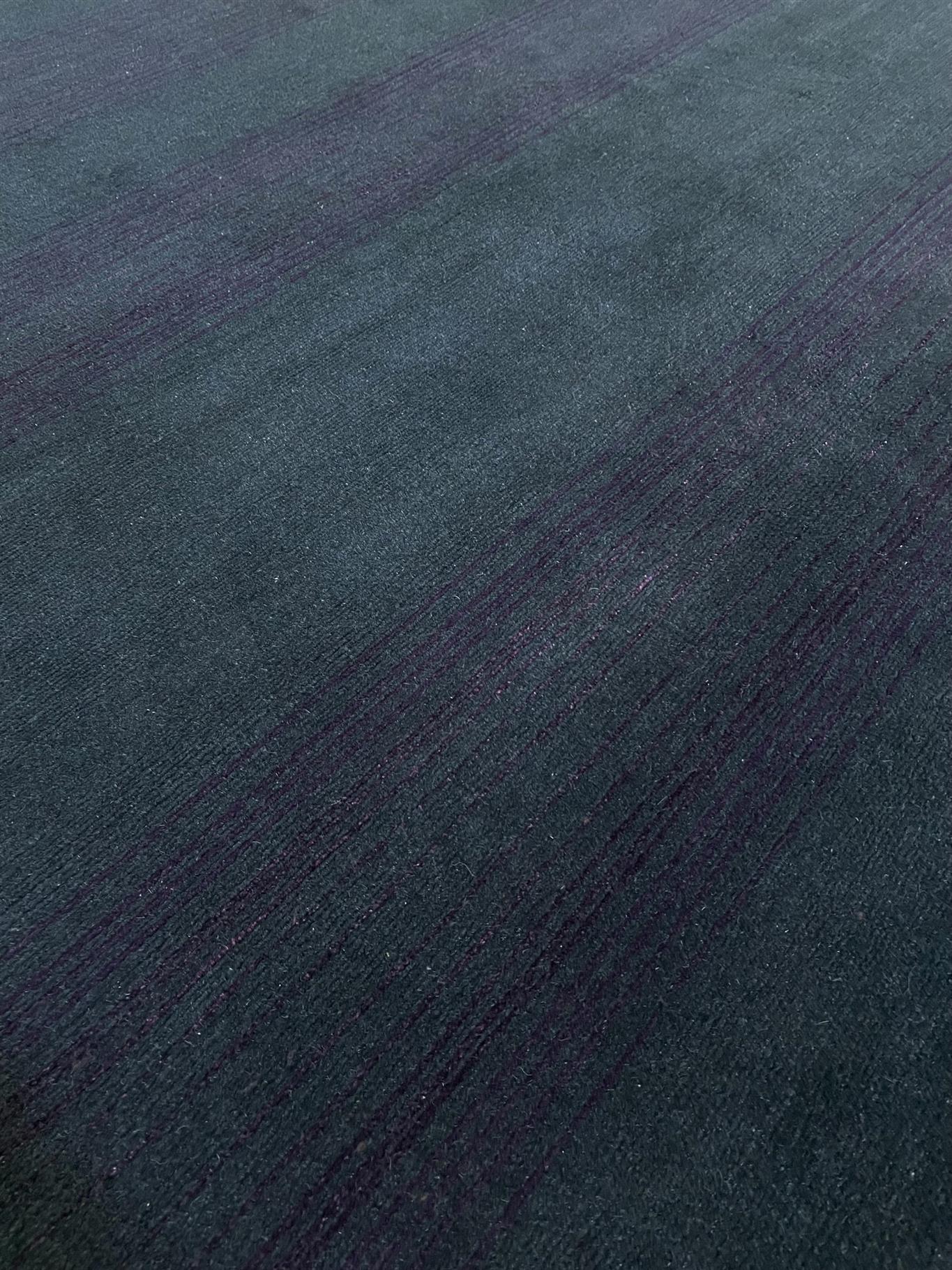 AORug#15800 size. 9' 10" x 10' 00"