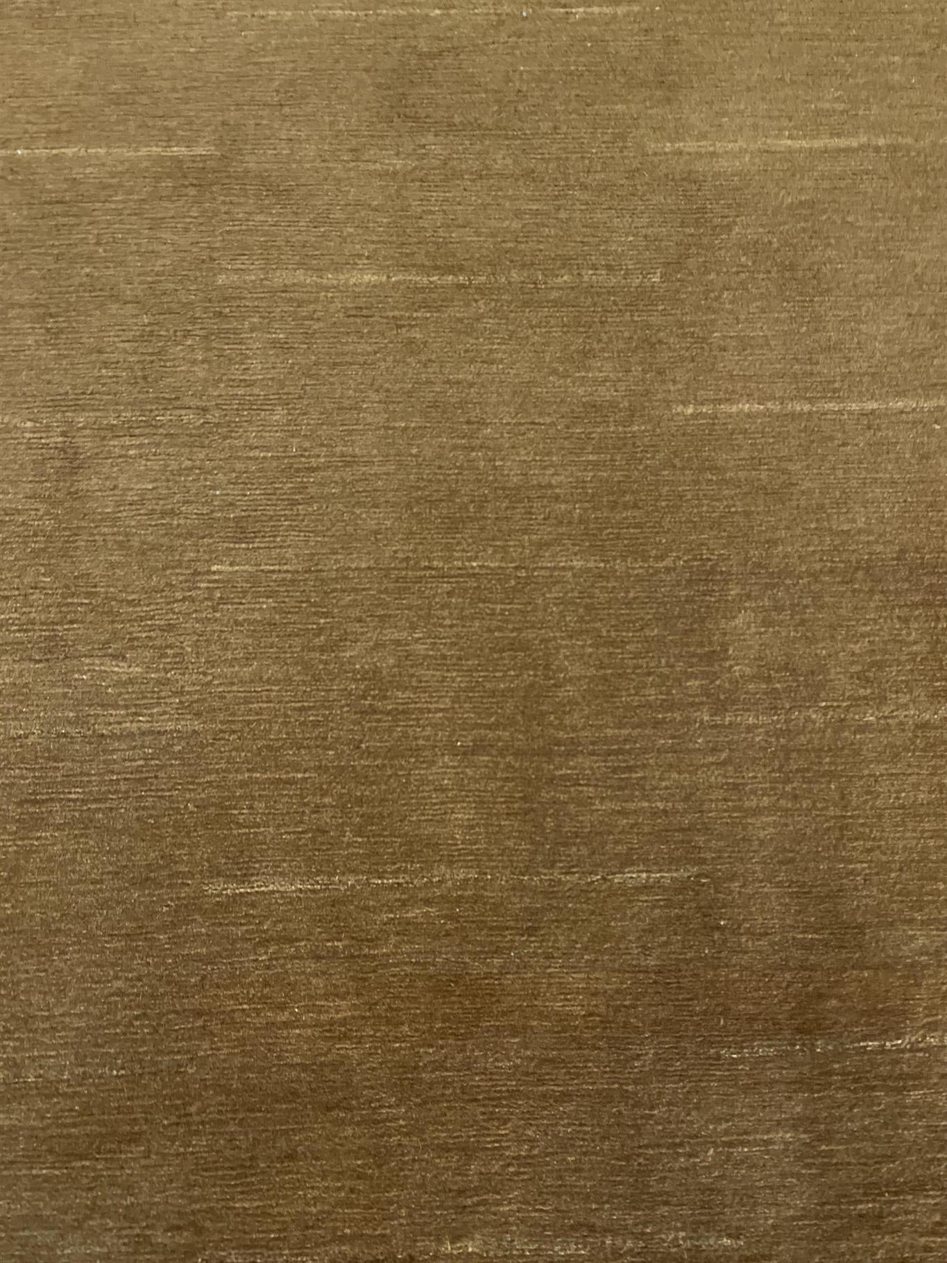 AORug#15797 size. 9' 09" x 9' 11"