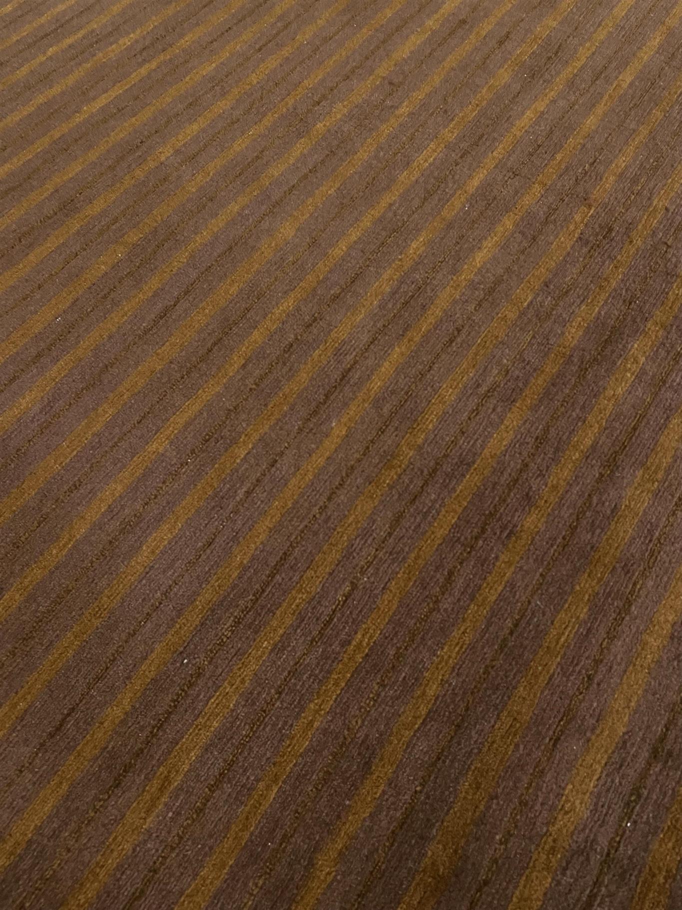 AORug#15693 size. 5' 09" x 8' 01"