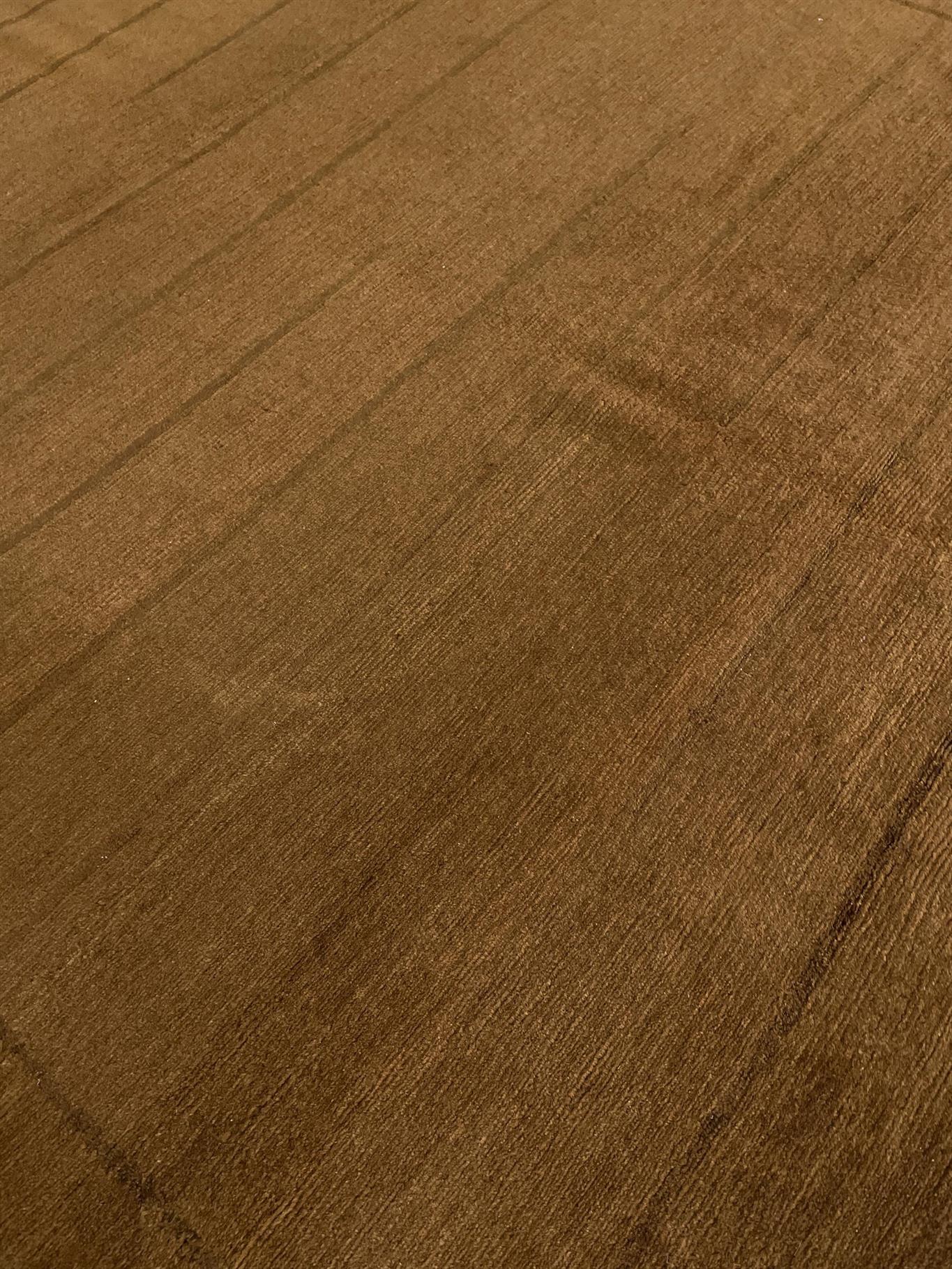 AORug#15667 size. 5' 02" x 6' 08"