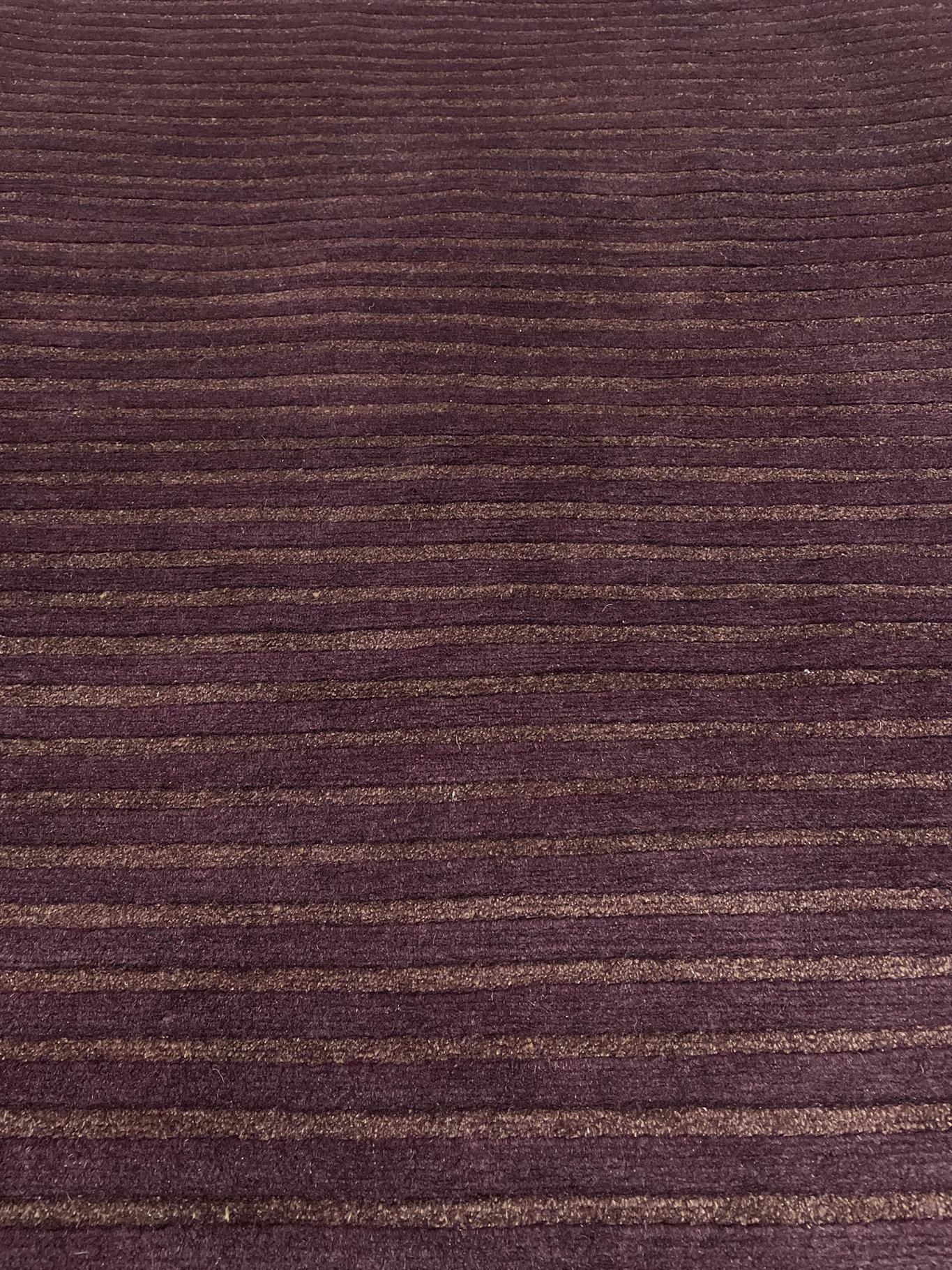 AORug#15417 size. 6' 10" x 9' 08"