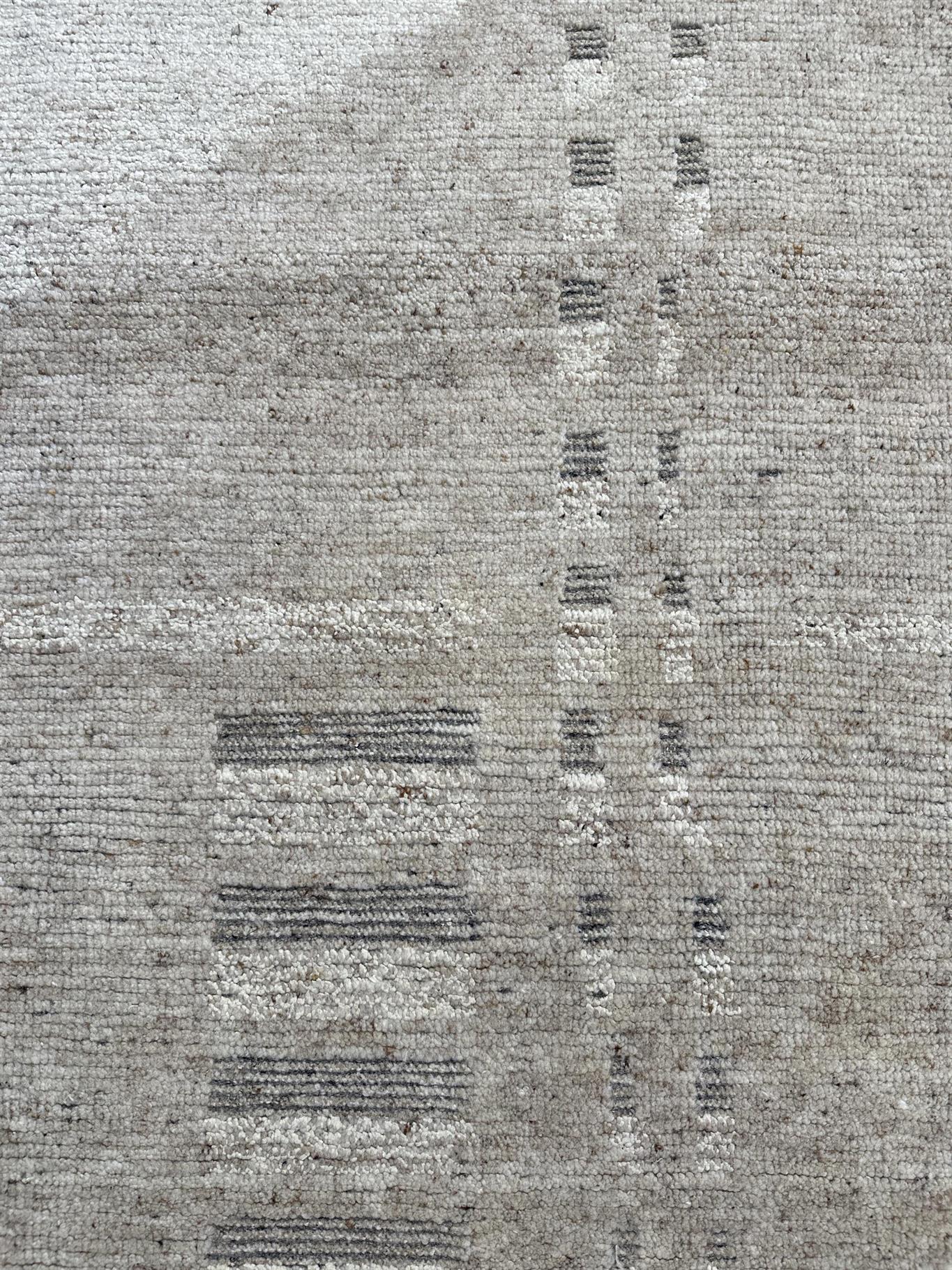 AORug#16442 size. 9'0" X 12'0"