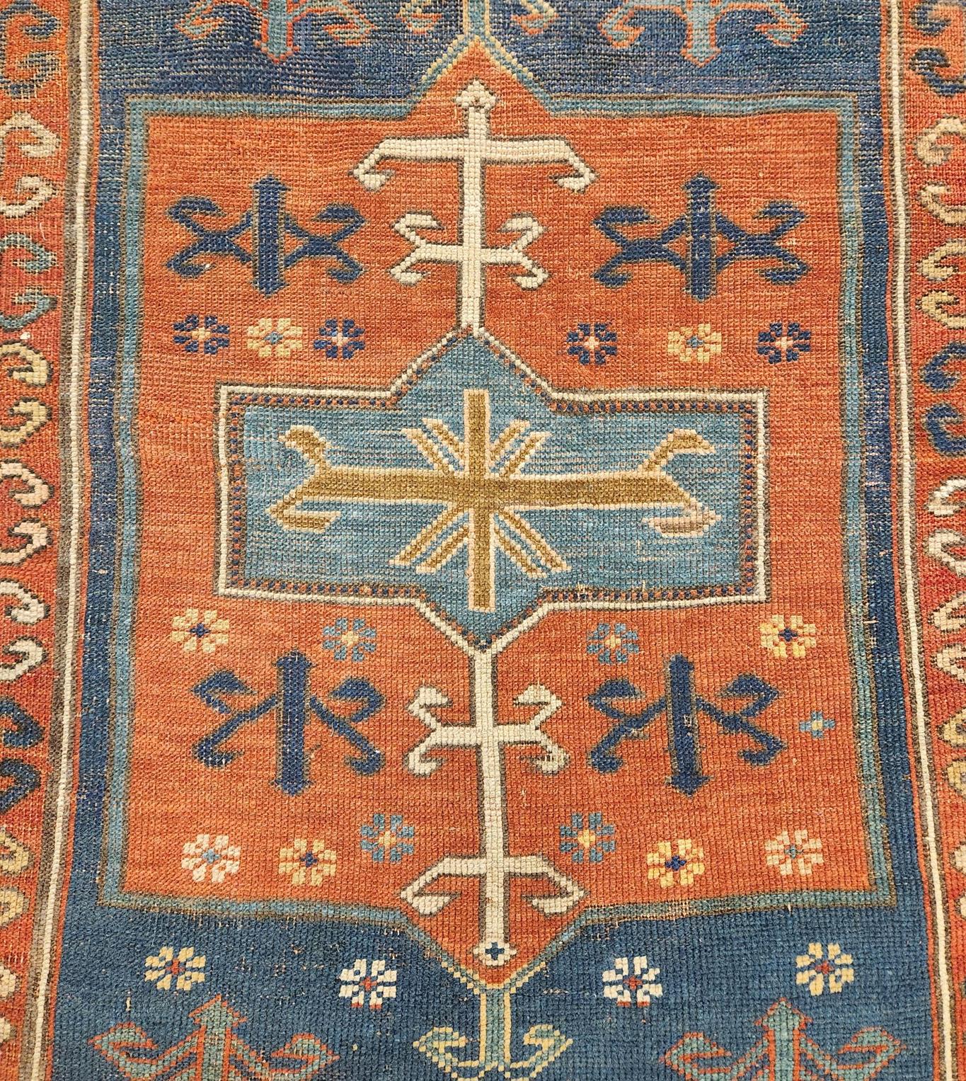 AORug#13691 size. 4' 01" x 6' 04"