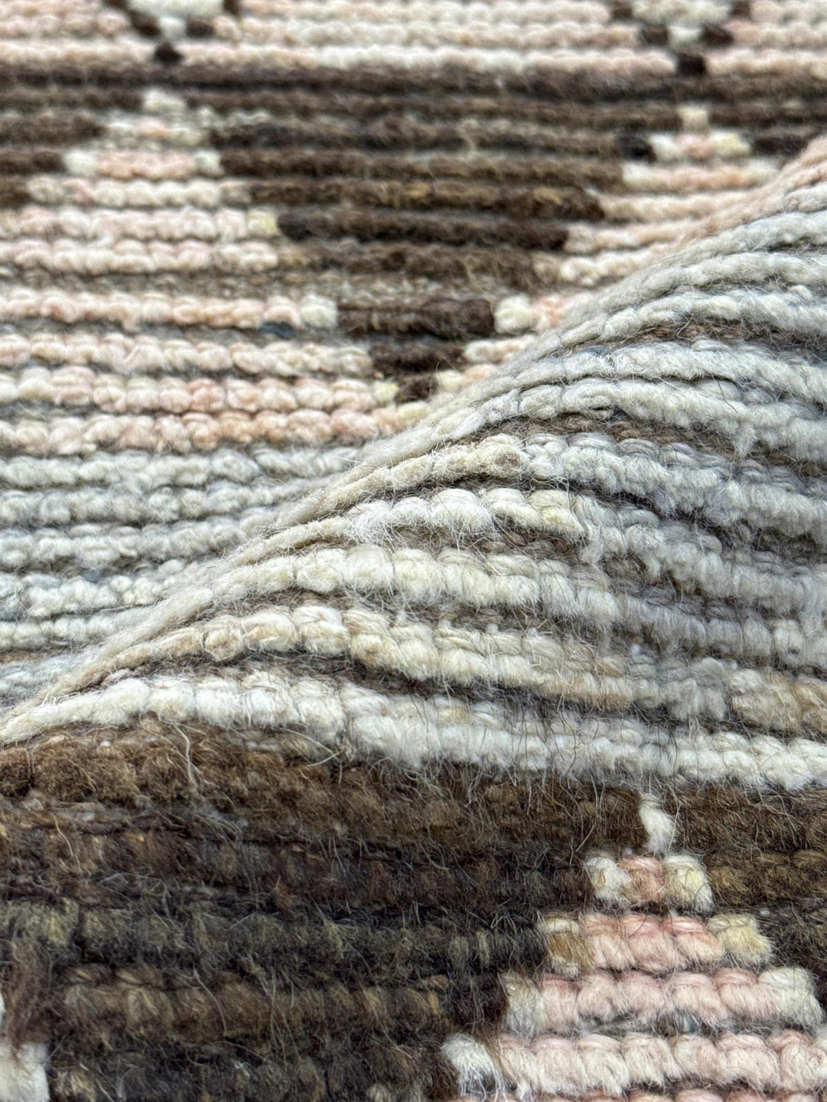 AORug#16396 size. 9' 09" x 12' 08"