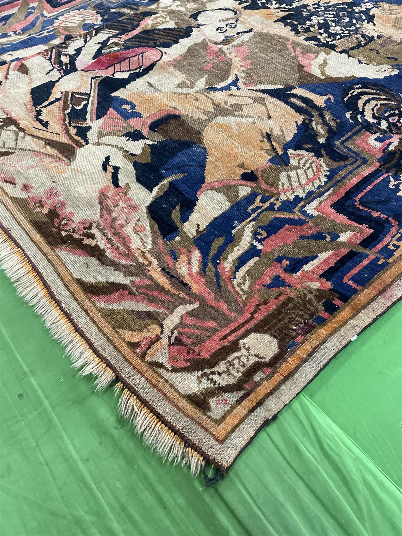 AORug#17778 size. 3' 09" x 6' 01"