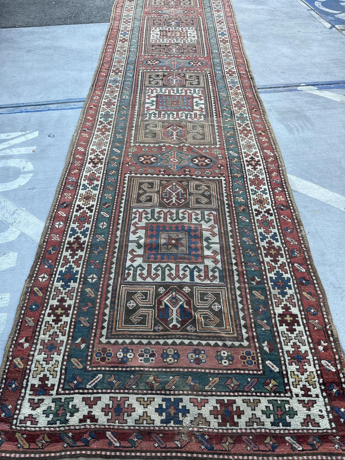 AORug#8484 size. 3' 08" x 15' 08"