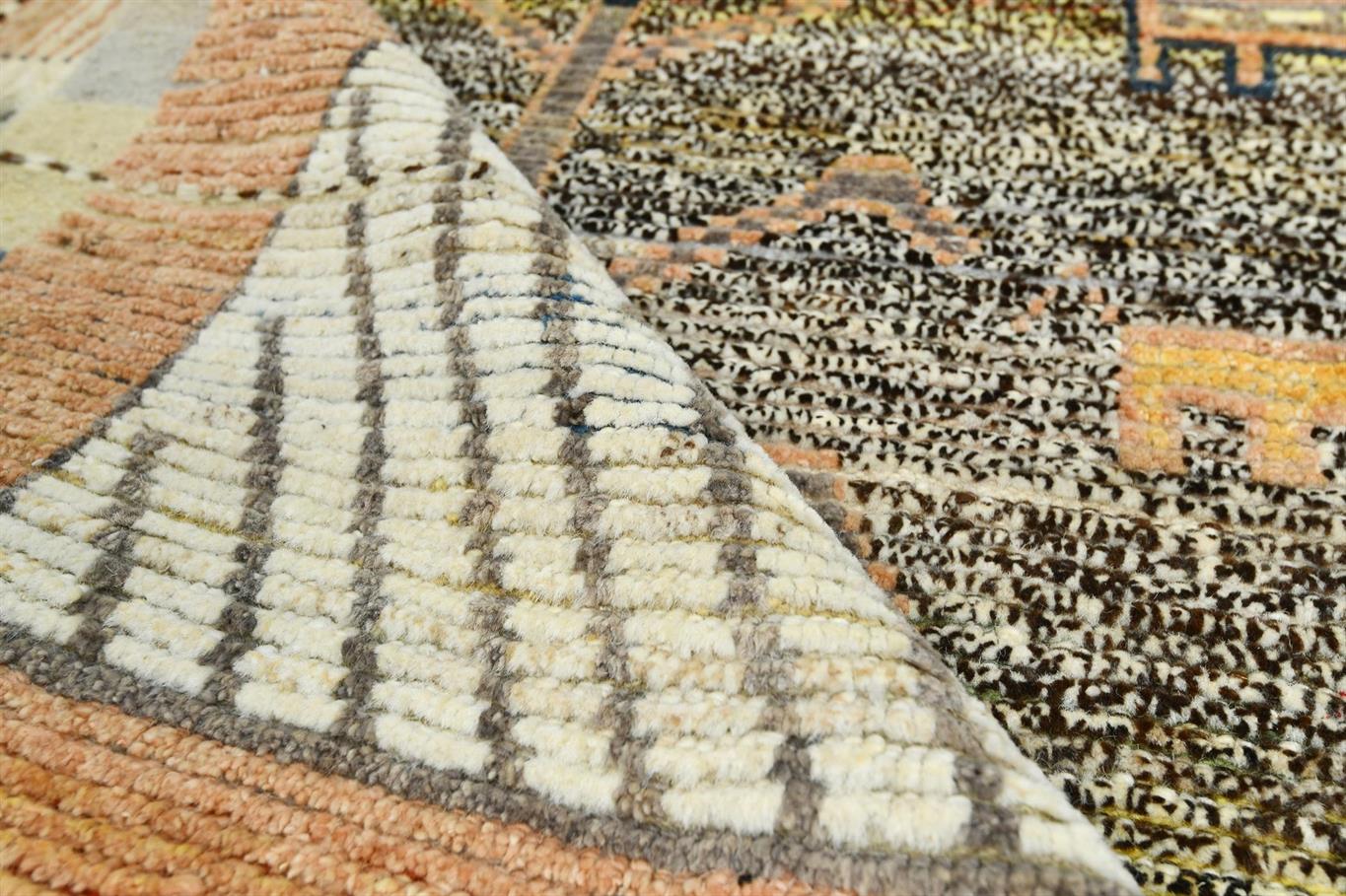 AORug#1315 size.9'0" X 10'0"
