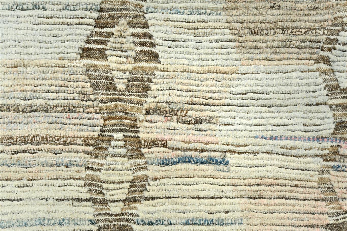 AORug#18090 size. 10' 00" x 13' 07"