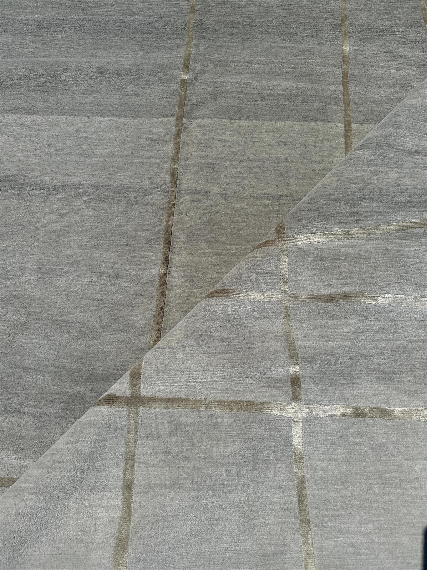 AORug#17576 size. 15' 11" x 16' 11"