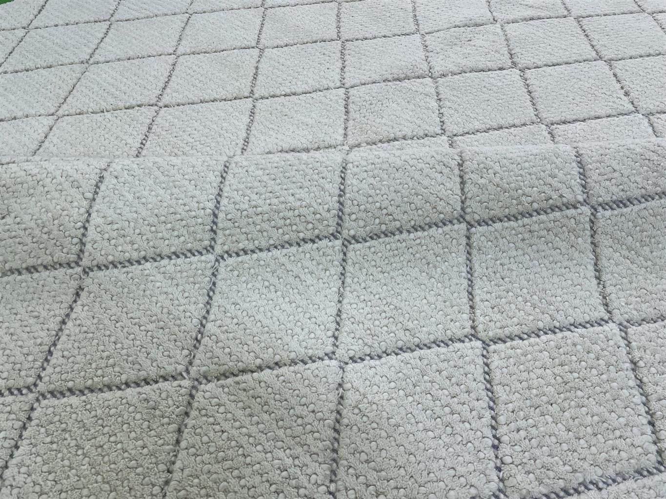 AORug#18621 size. 8' 00" x 10' 00"