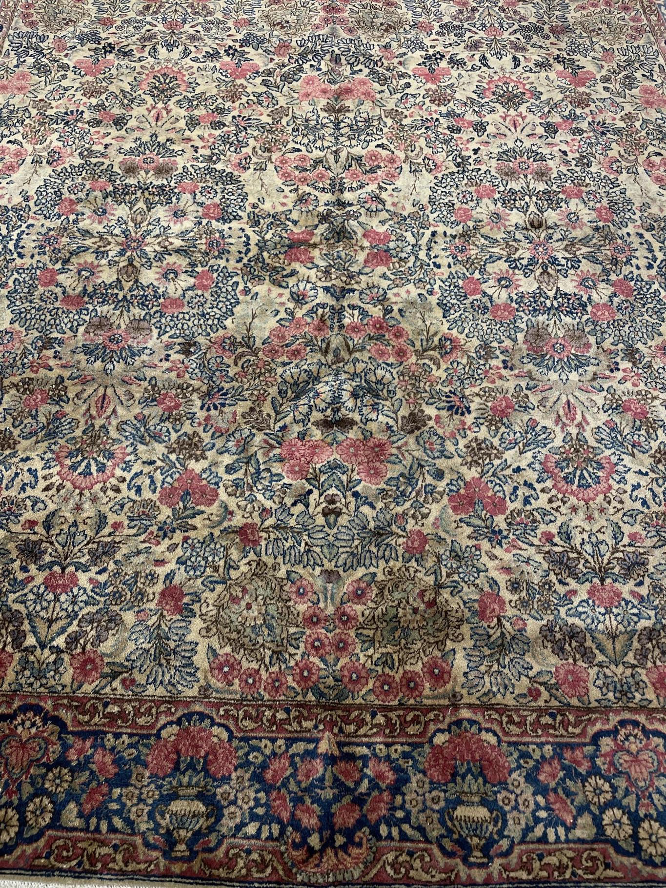 AORug#13087 size. 6' 08" x 7' 01"
