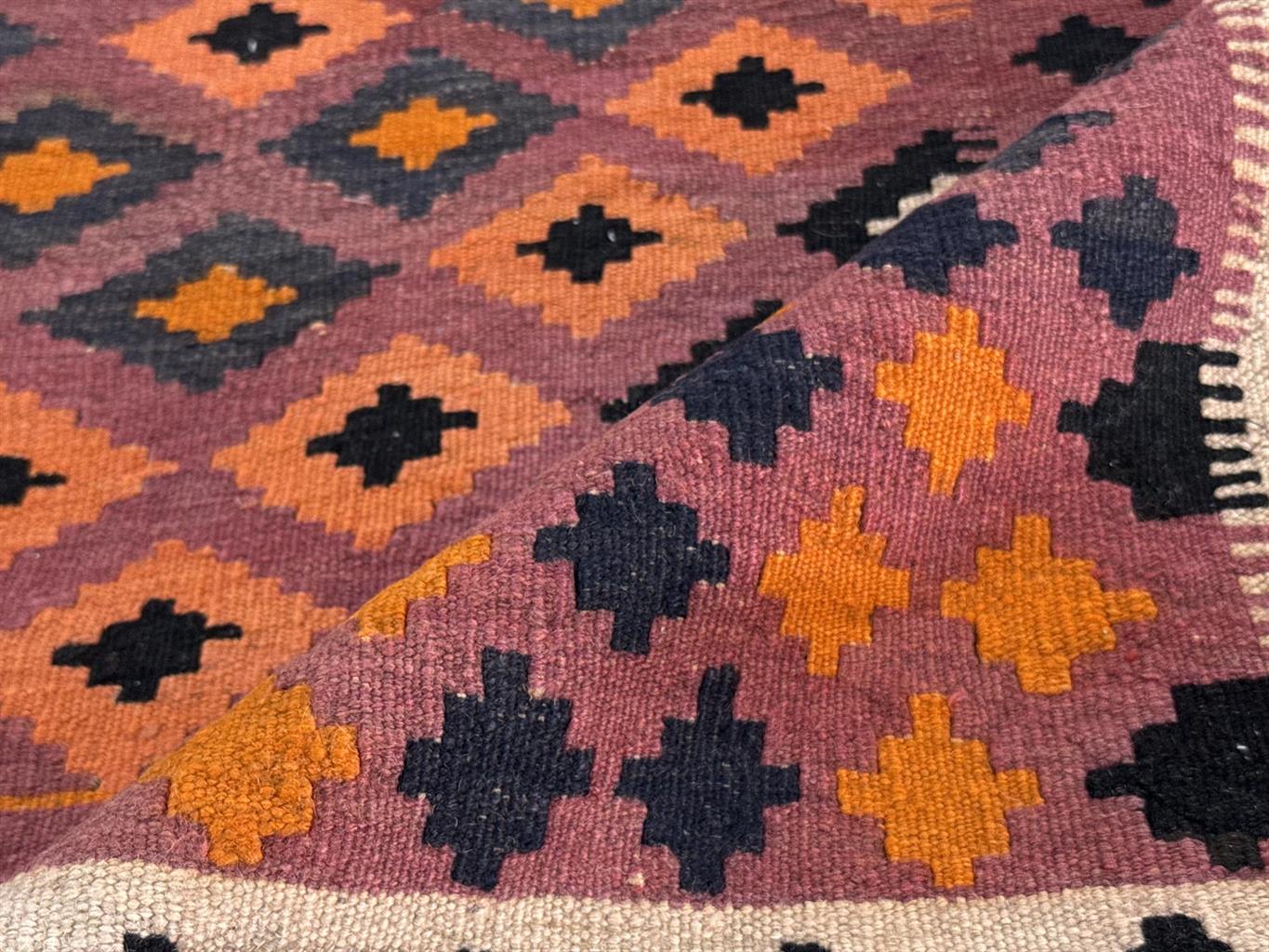 AORug#2264 size. 3' 01" x 6' 02"