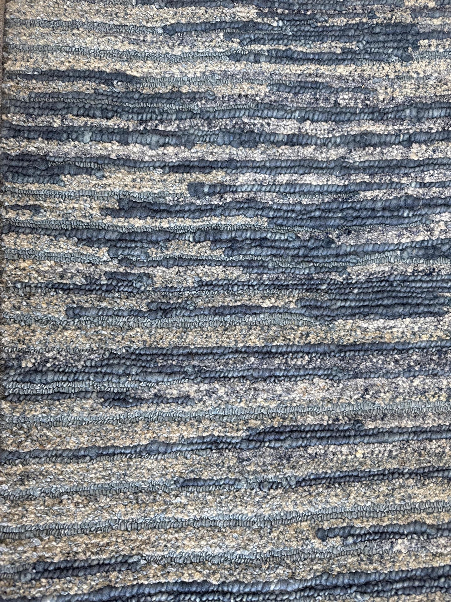 AORug#15065 size. 10'0" X 14'0"