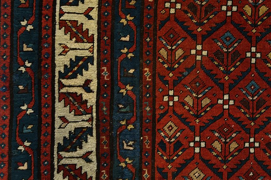 AORug#1908 size. 4' 00" x 8' 11"