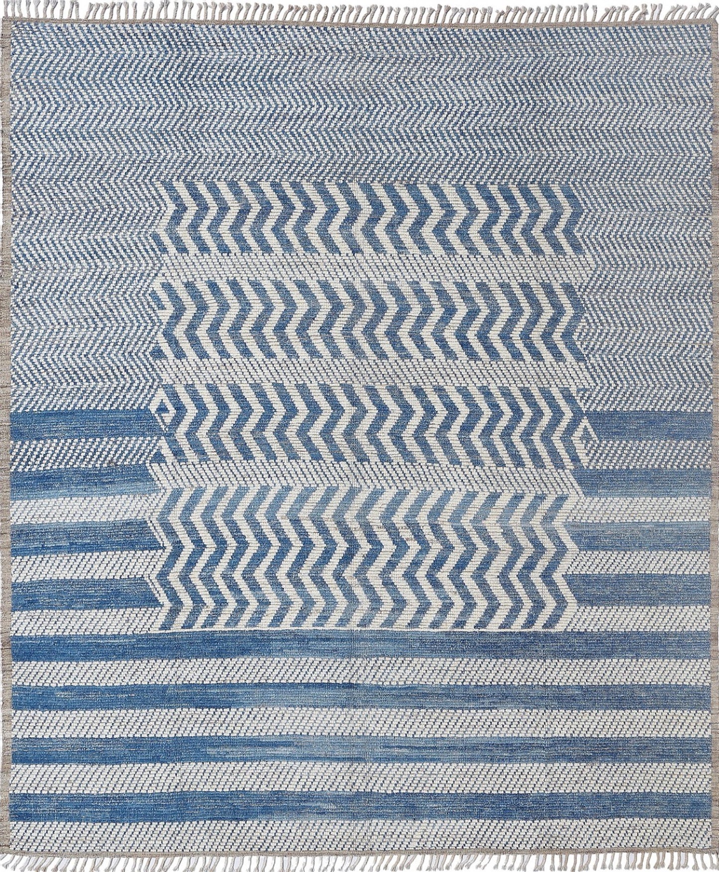 AORug#16408 size. 8' 03" x 9' 08"