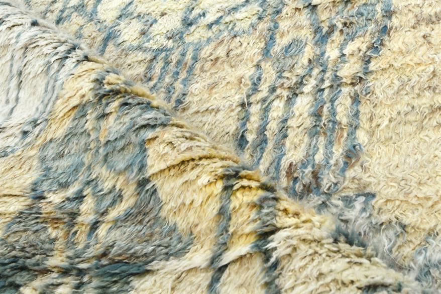 AORug#9415 size. 8' 11" x 12' 00"