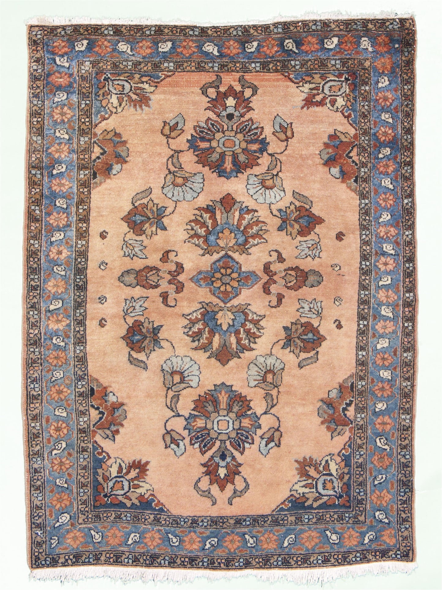 AORug#3944 size. 3' 08" x 5' 02"