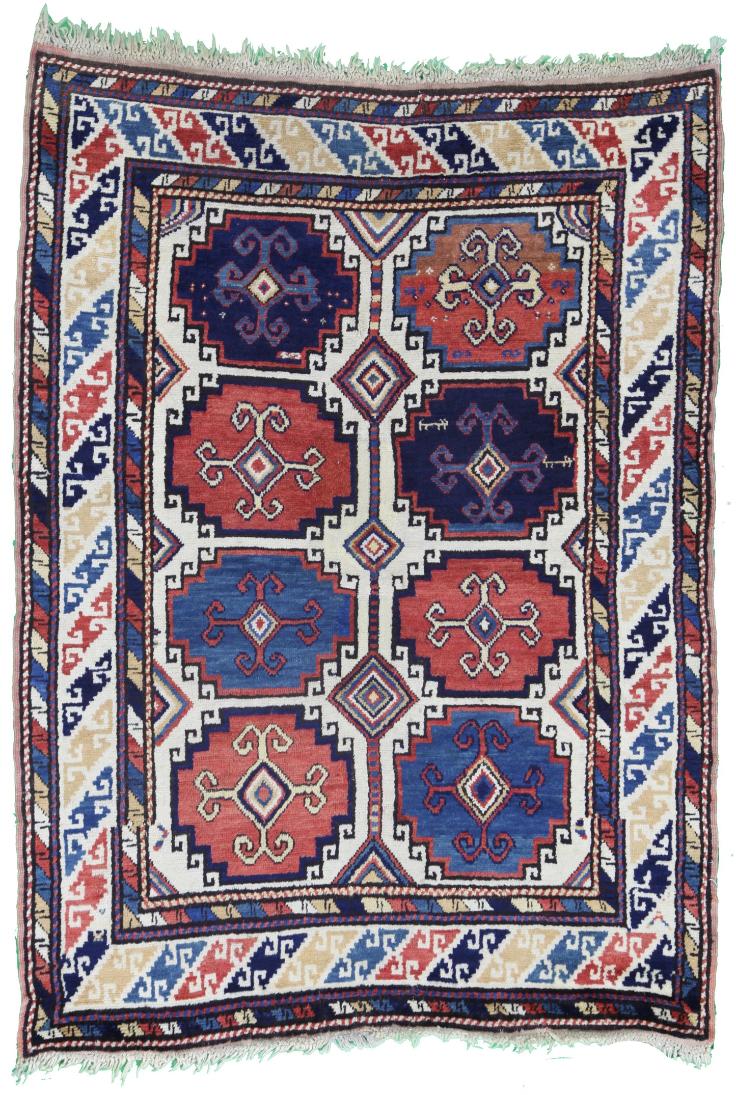 AORug#8839 size. 4' 07" x 6' 05"