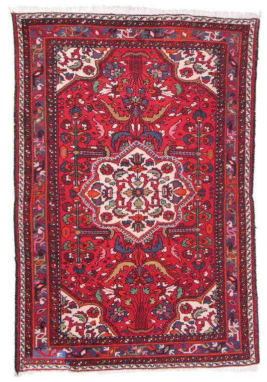 AORug#5294 size. 4' 10" x 5' 07"