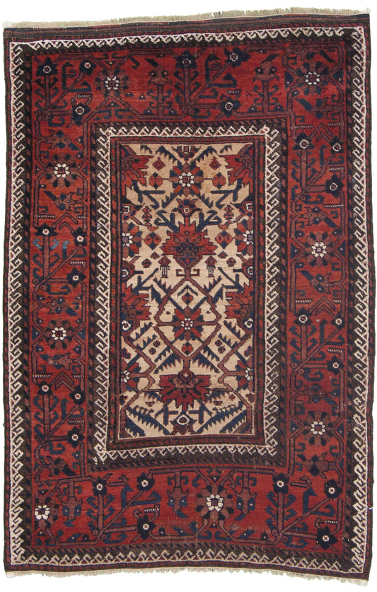 AORug#4066 size. 3' 04" x 5' 01"