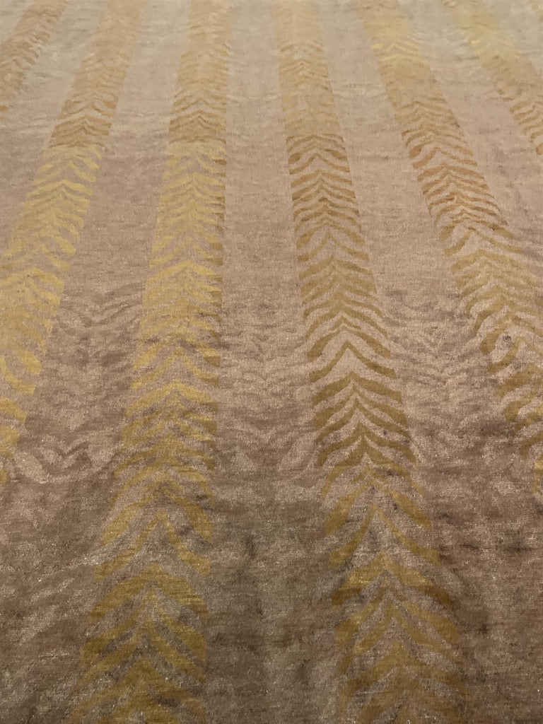 Explore our exquisite collection of handmade rugs, ranging from antique and vintage to modern designs. Each rug is a testament to skilled craftsmanship, offering timeless beauty and elegance. Elevate your space with the warmth and artistry of our handcrafted carpets.