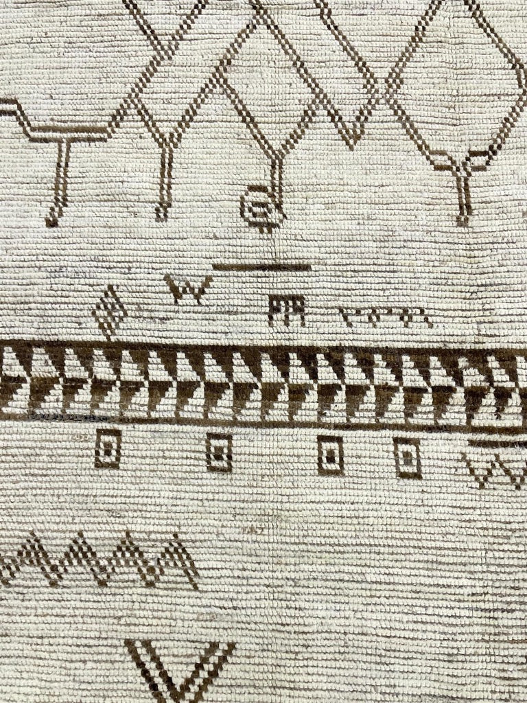 Explore our exquisite collection of handmade rugs, ranging from antique and vintage to modern designs. Each rug is a testament to skilled craftsmanship, offering timeless beauty and elegance. Elevate your space with the warmth and artistry of our handcrafted carpets.