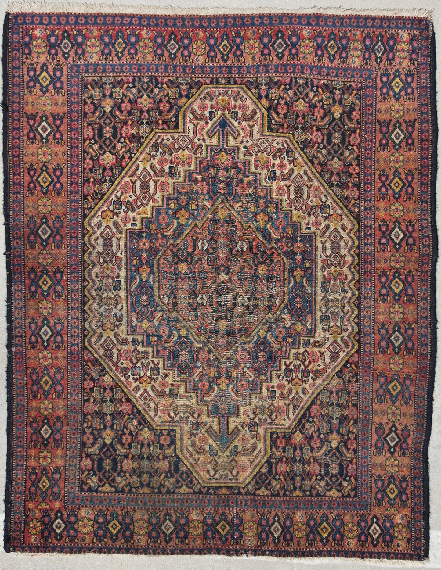 Handmade Rugs Antique Vintage Modern Rug and Carpets